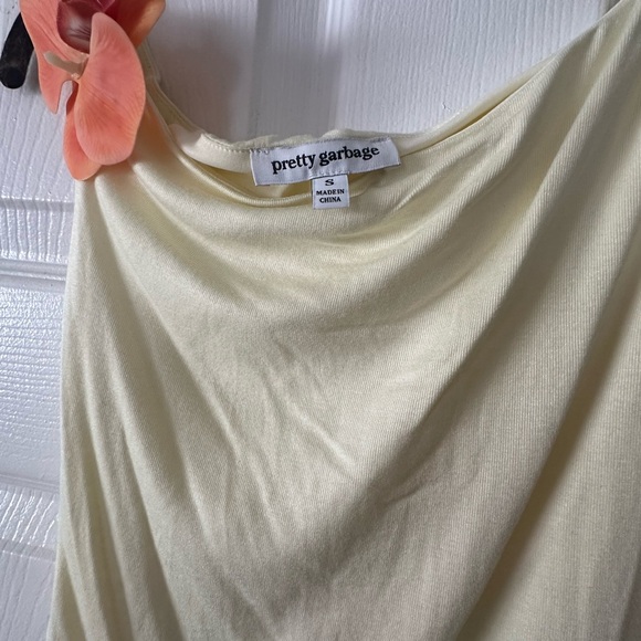 Chic Cream One Shoulder Dress - Picture 3 of 3